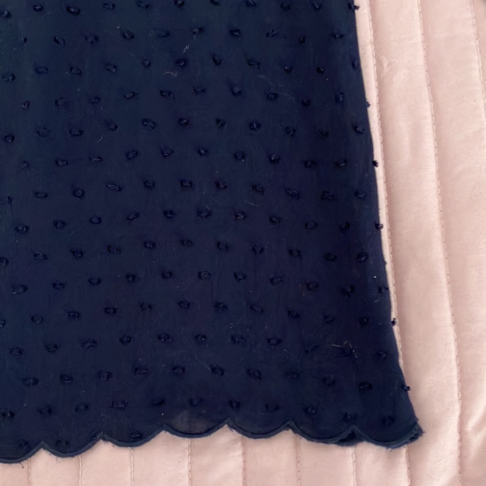 MAEVE Anthropologie navy Swiss dot scallop hem top 4 - Picture 6 of 8